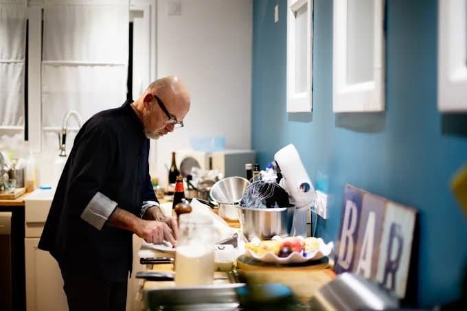 pierre pierret, chef à domicile — Traiteur pour un apéro ou un vin d’honneur à Dijon